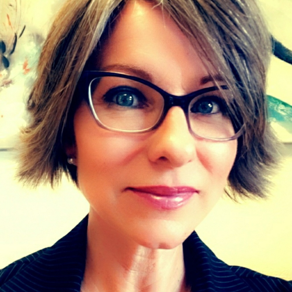 Meet your Posher, Cassondra